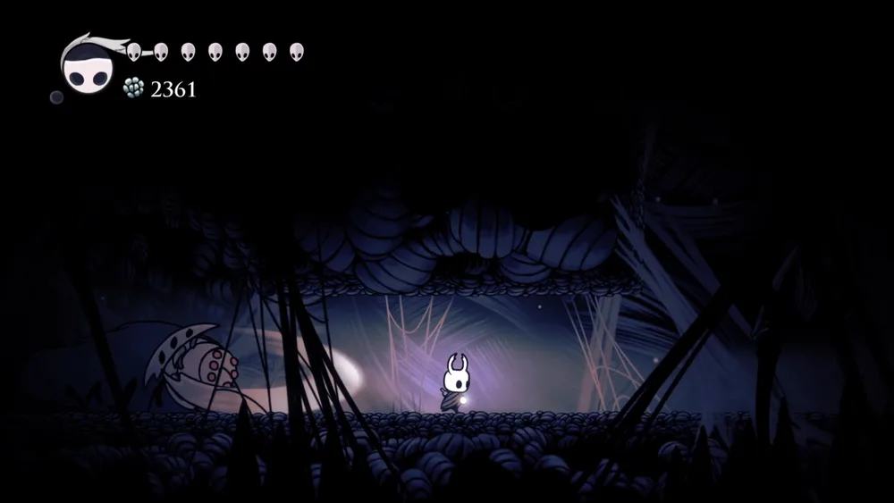 Как видите атаки у него довольно размашистые, а гвоздь рыцаря короткий. Даже просто нанести урон крайне сложно, не говоря уже о том, чтобы избежать при этом урона самому&nbsp;